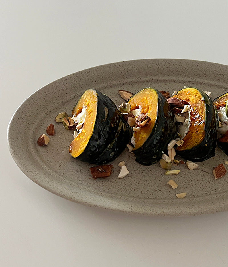eaR'tH Oval Plate