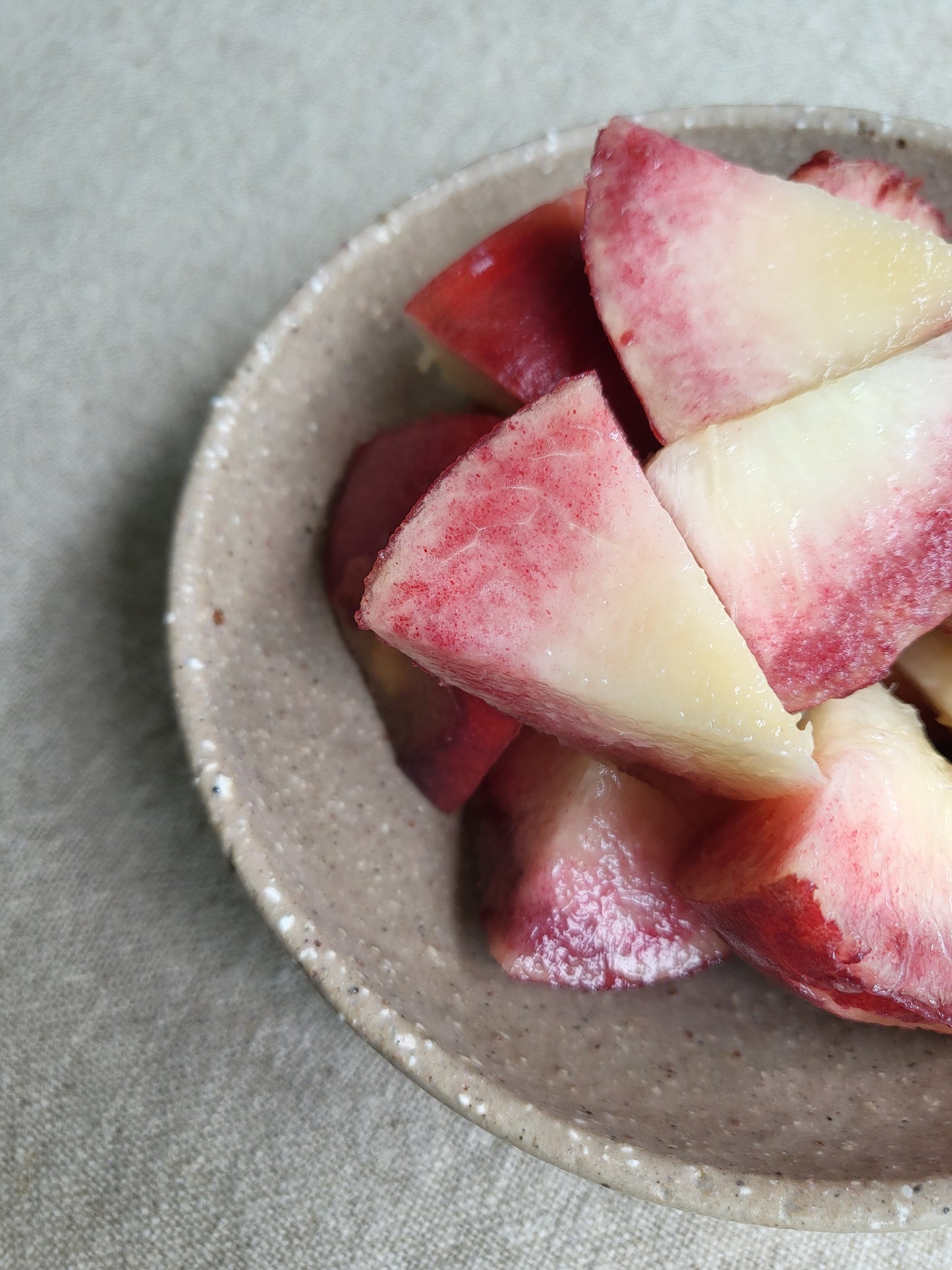 Crumbs Pinch Bowl