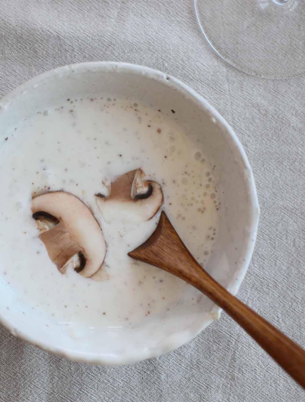 Crumbs Bowl M