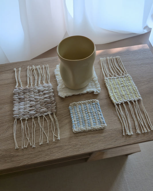 Handwoven coasters / S